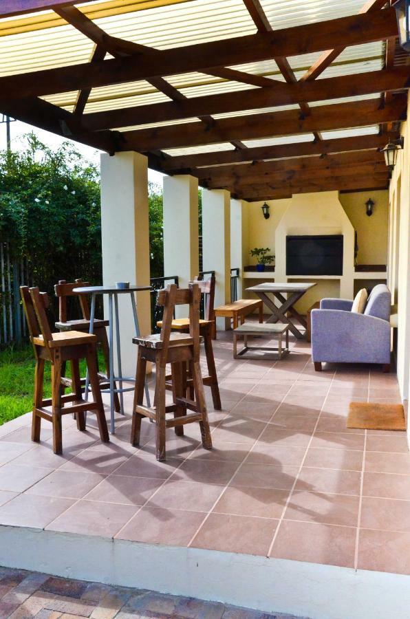Kleinbosch Lodge Stellenbosch Exterior photo